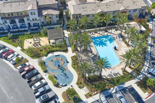 1622 Fig Tree Way, Oceanside, CA 92056