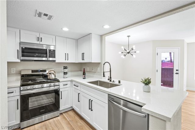 1830 North Pecos Road 130, Las Vegas, NV 89115