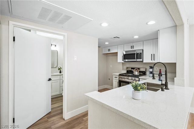 1830 North Pecos Road 130, Las Vegas, NV 89115