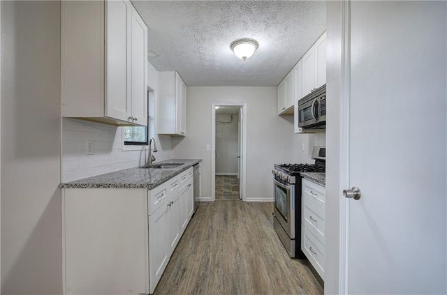 3331 Mustang Drive, Powder Springs, GA 30127