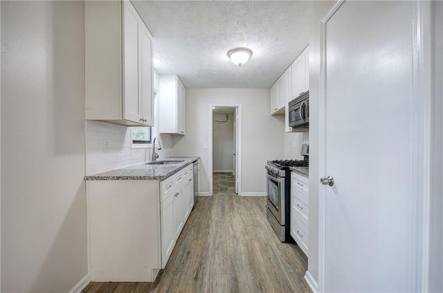 3331 Mustang Drive, Powder Springs, GA 30127