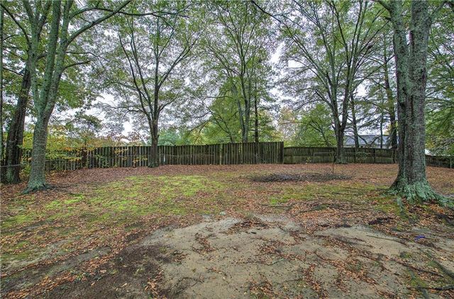 3331 Mustang Drive, Powder Springs, GA 30127