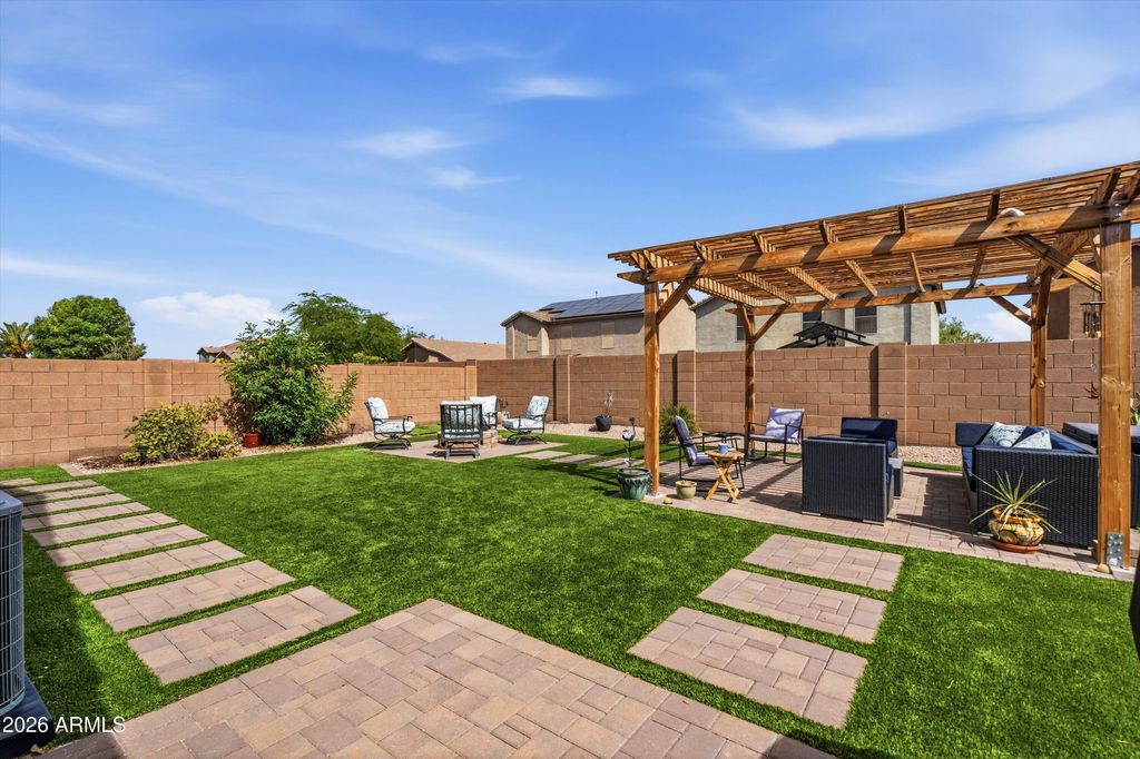 42586 W Michaels Drive, Maricopa, AZ 85138