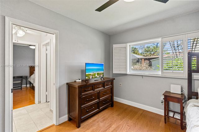 7521 SW 175th St, Palmetto Bay, FL 33157