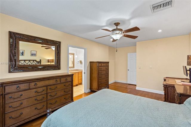 7521 SW 175th St, Palmetto Bay, FL 33157