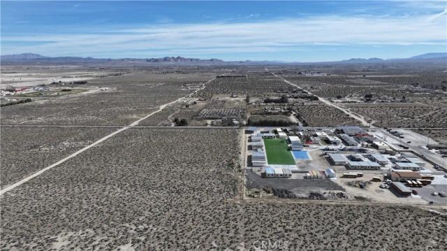 19 Sunrise, Lucerne Valley, CA 92356