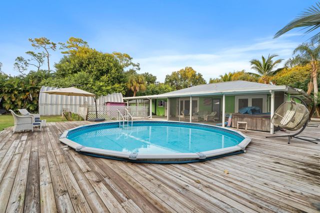 5820 SE Smith Avenue, Stuart, FL 34997