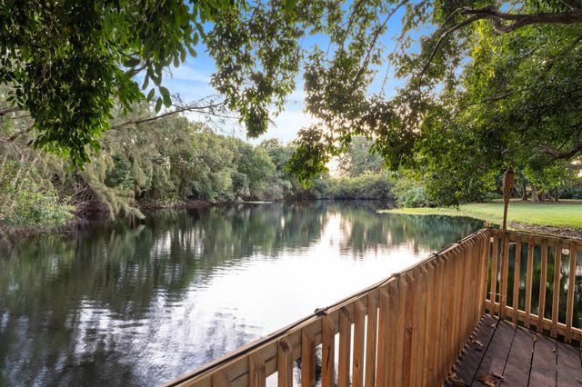 5820 SE Smith Avenue, Stuart, FL 34997