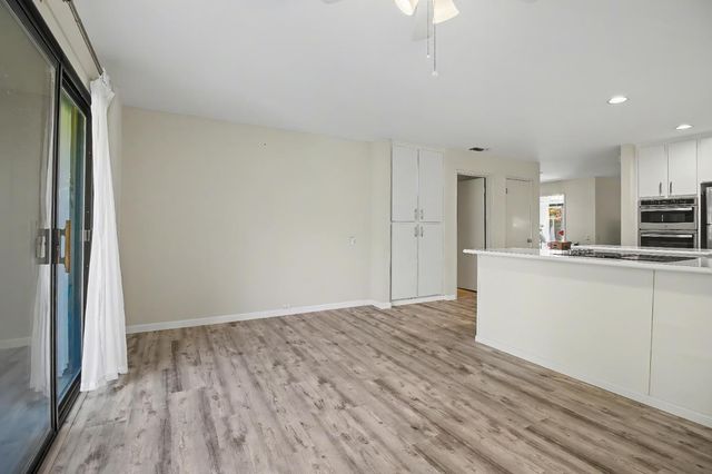 2021 Promontory Point Ln, Gold River, CA 95670