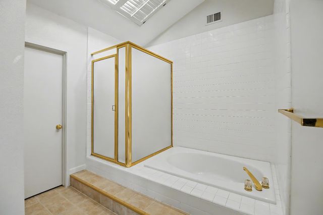 2021 Promontory Point Ln, Gold River, CA 95670