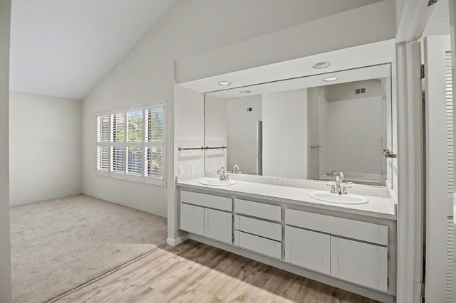 2021 Promontory Point Ln, Gold River, CA 95670