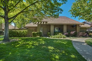 2021 Promontory Point Ln, Gold River, CA 95670