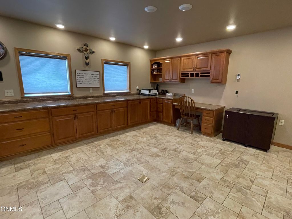 13802 Highway 85 N, Alexander, ND 58831 photo 10