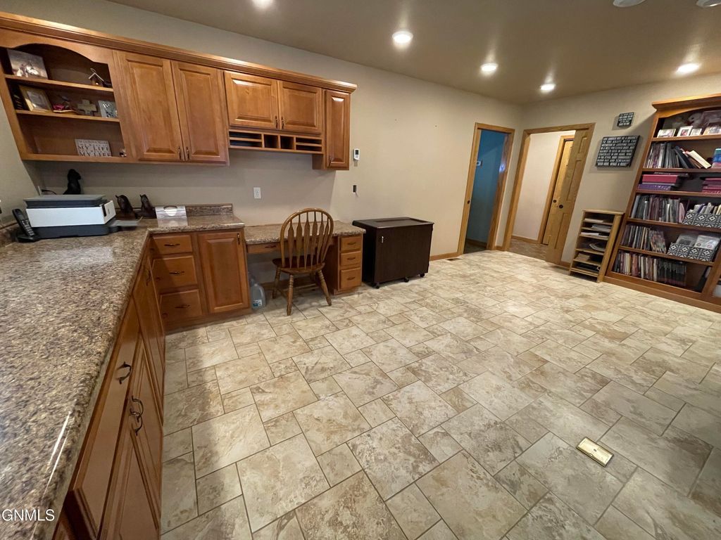 13802 Highway 85 N, Alexander, ND 58831 photo 12