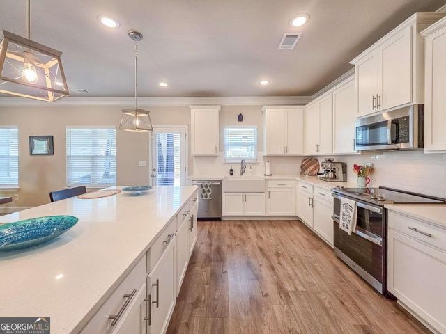 800 Eagles Nest Cove, Auburn, GA 30011