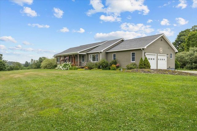 131 High Meadow Road, Fletcher, VT 05448