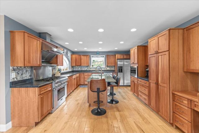 131 High Meadow Road, Fletcher, VT 05448