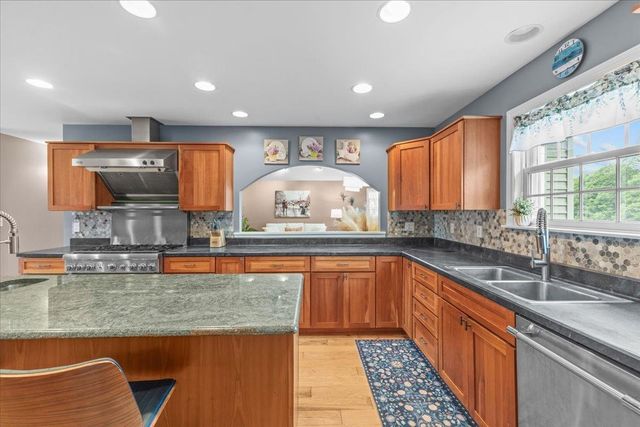 131 High Meadow Road, Fletcher, VT 05448