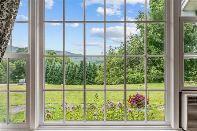 131 High Meadow Road, Fletcher, VT 05448