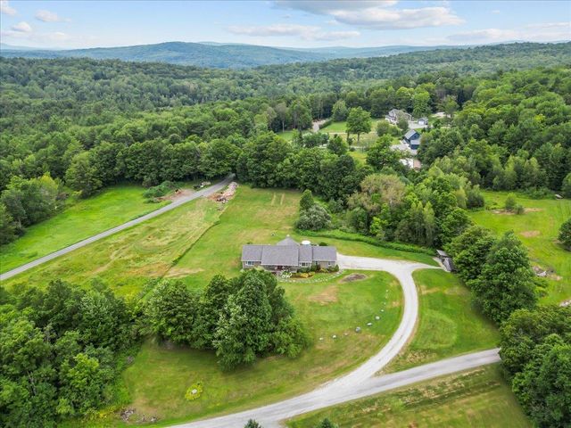 131 High Meadow Road, Fletcher, VT 05448