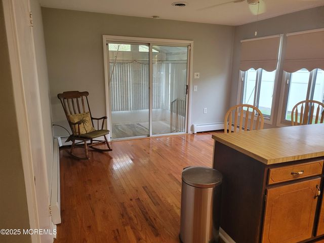 43 Rodhos Street, Toms River, NJ 08757