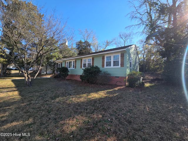 1012 Walnut Lane, Rockingham, NC 28379