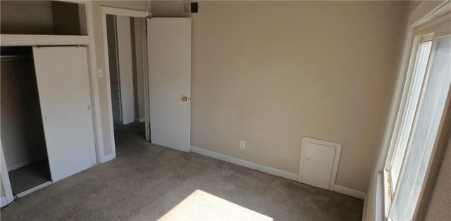 2304 E 75th Street, Kansas City, MO 64132