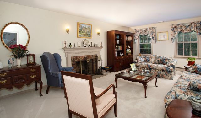 3 Great Pond Lane, Redding, CT 06896