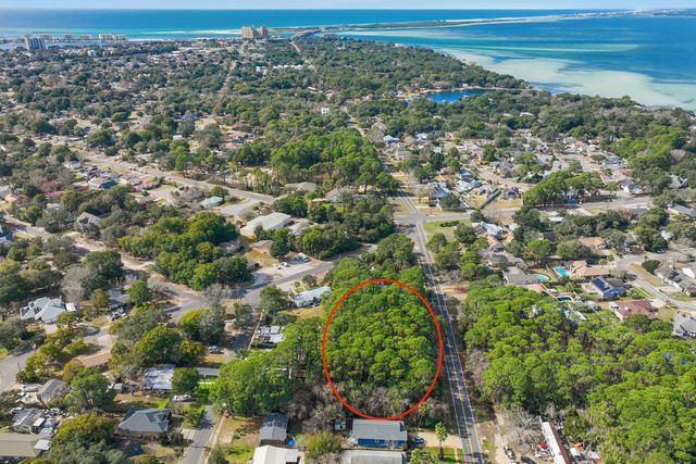 4 Lots First Street, Destin, FL 32541