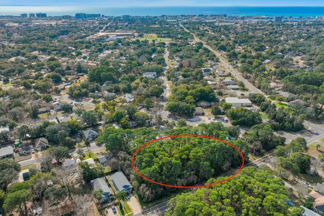 4 Lots First Street, Destin, FL 32541
