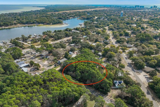 4 Lots First Street, Destin, FL 32541