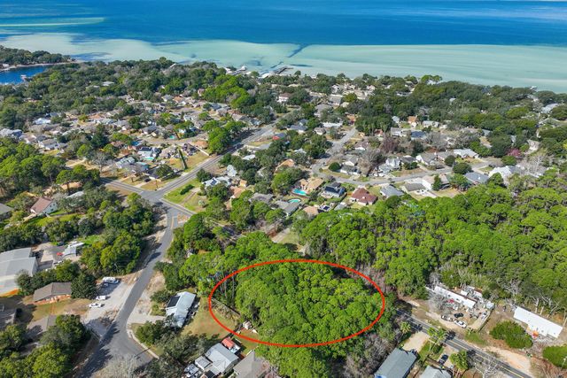 4 Lots First Street, Destin, FL 32541