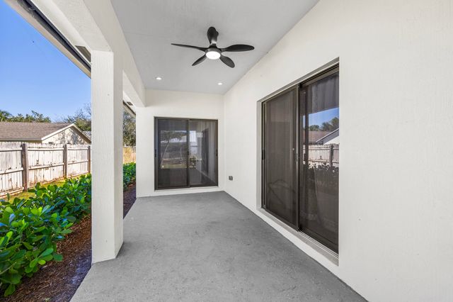 2315 Zeder Avenue, Delray Beach, FL 33444