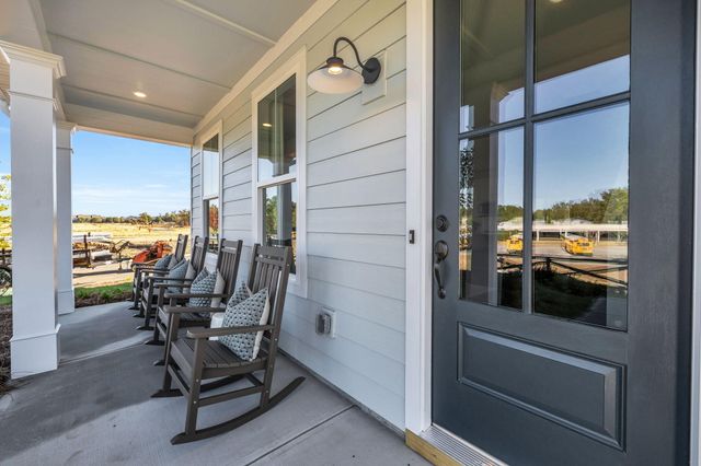 7630 Mistflower Circle 70, Chattanooga, TN 37421