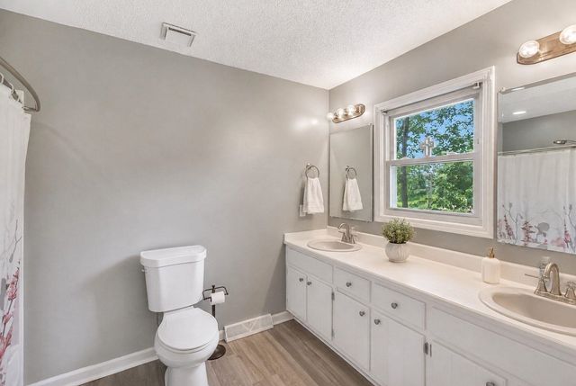 118 Old Saluda Dam Road, Greenville, SC 29611