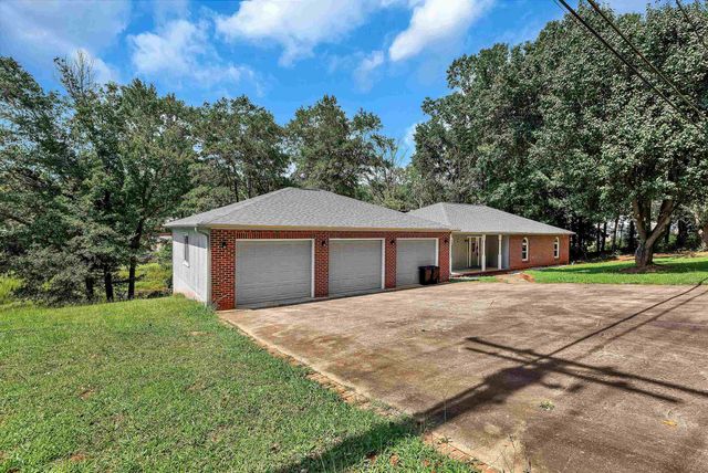 118 Old Saluda Dam Road, Greenville, SC 29611