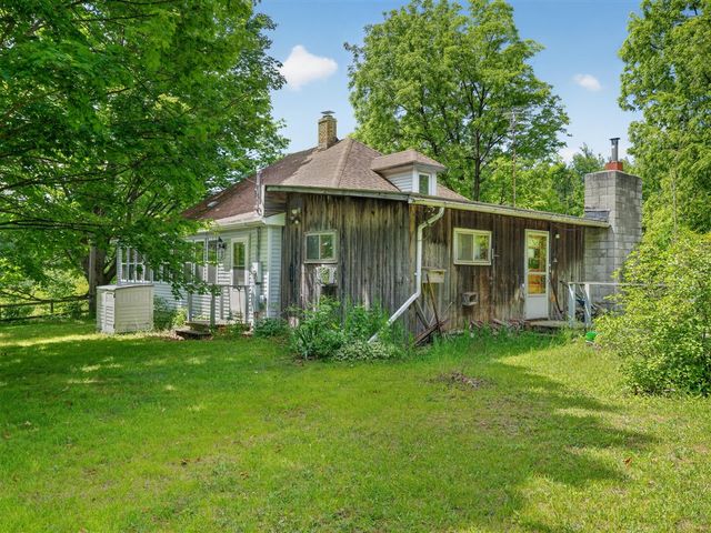 6182 Hamilton Road, Harrison, MI 48625