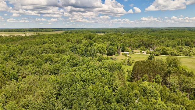 6182 Hamilton Road, Harrison, MI 48625