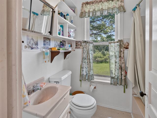 6182 Hamilton Road, Harrison, MI 48625