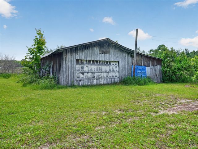 6182 Hamilton Road, Harrison, MI 48625