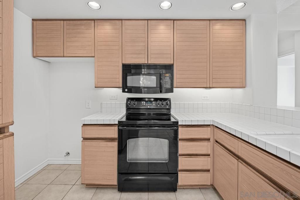 2253 Martin 220, Irvine, CA 92612 — photo 5