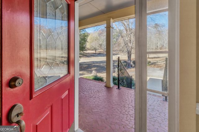 285 Old Farm Road, Fayetteville, GA 30215