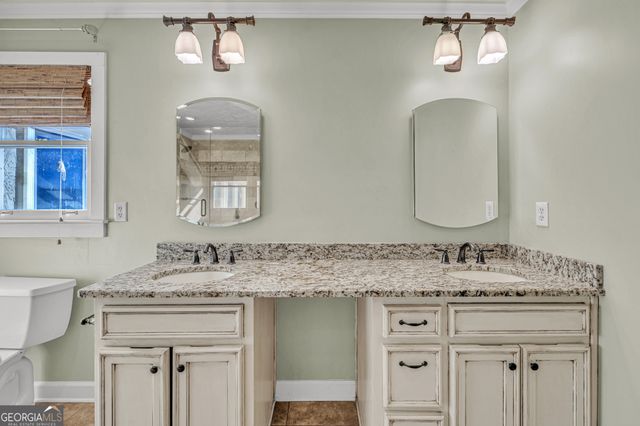 285 Old Farm Road, Fayetteville, GA 30215