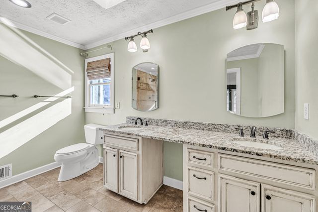 285 Old Farm Road, Fayetteville, GA 30215