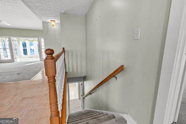 285 Old Farm Road, Fayetteville, GA 30215