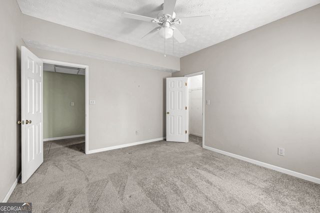 285 Old Farm Road, Fayetteville, GA 30215