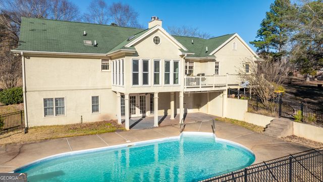 285 Old Farm Road, Fayetteville, GA 30215