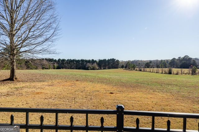 285 Old Farm Road, Fayetteville, GA 30215