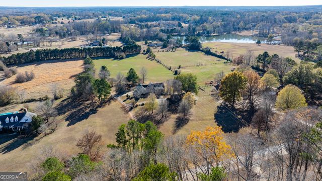 285 Old Farm Road, Fayetteville, GA 30215