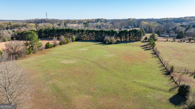 285 Old Farm Road, Fayetteville, GA 30215